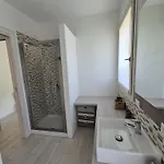 A Casa Di Elena