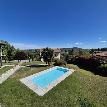 A Casa Di Elena Lesa