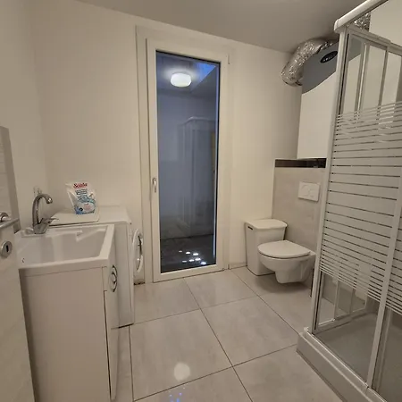 A Casa Di Elena