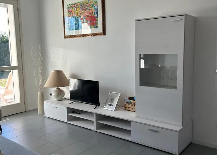 Casa vacanze A Casa Di Elena Lesa
